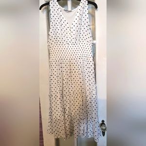 Sleeveless white polka dot dress s